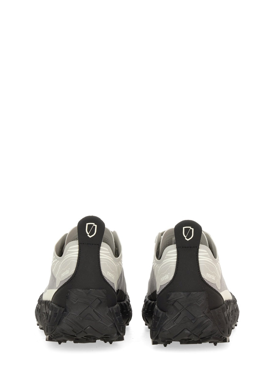 NORDA RUN Dynamic Performance Runner Sneakers