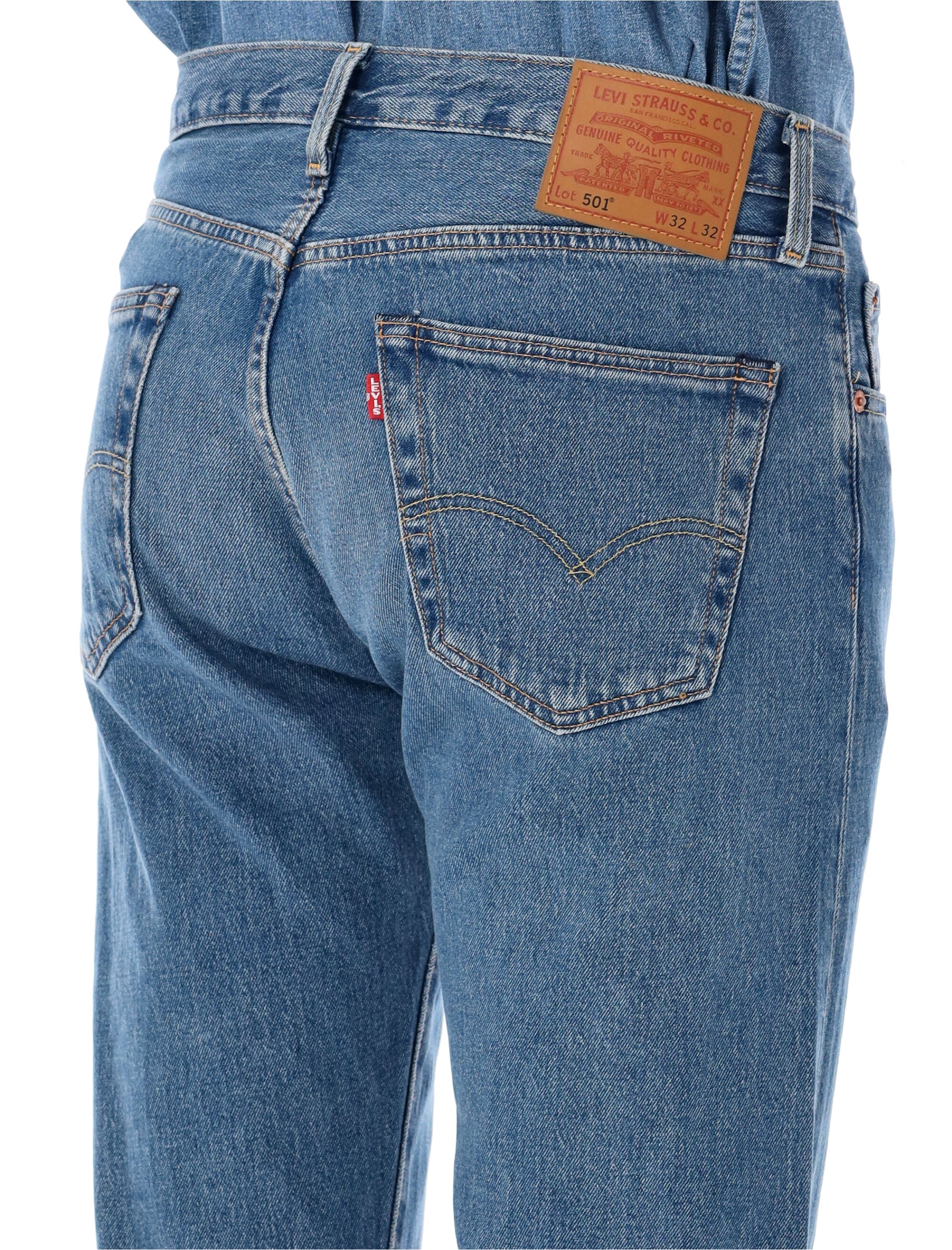 LEVI'S Men's 501 Straight Fit Jeans - Size 32