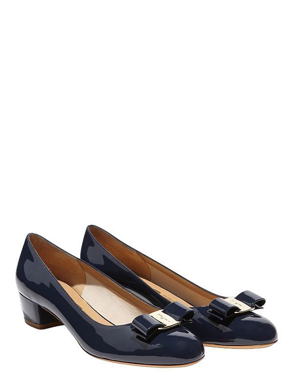 Ferragamo Elegant Women’s Pumps - Mini Bow Detail
