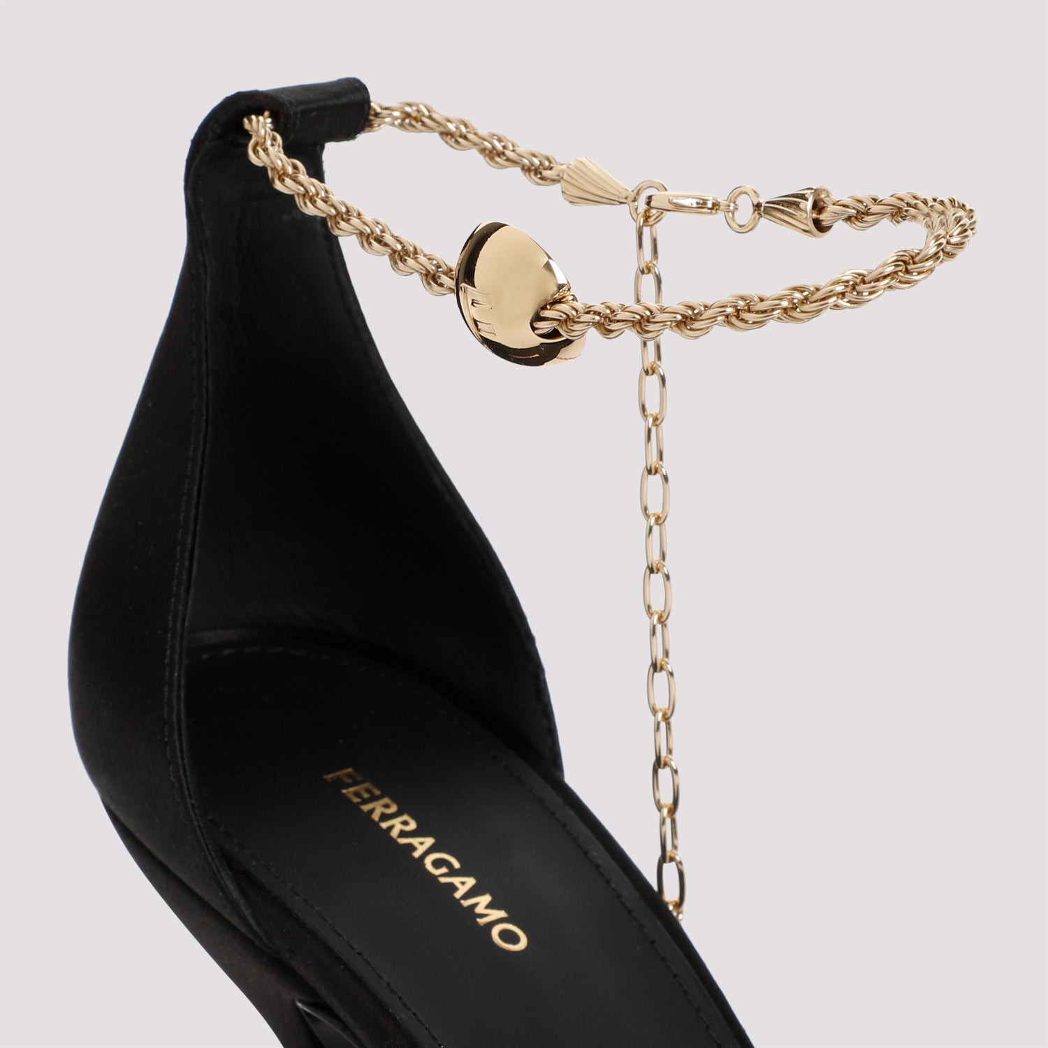 Ferragamo Dana 70 Pumps