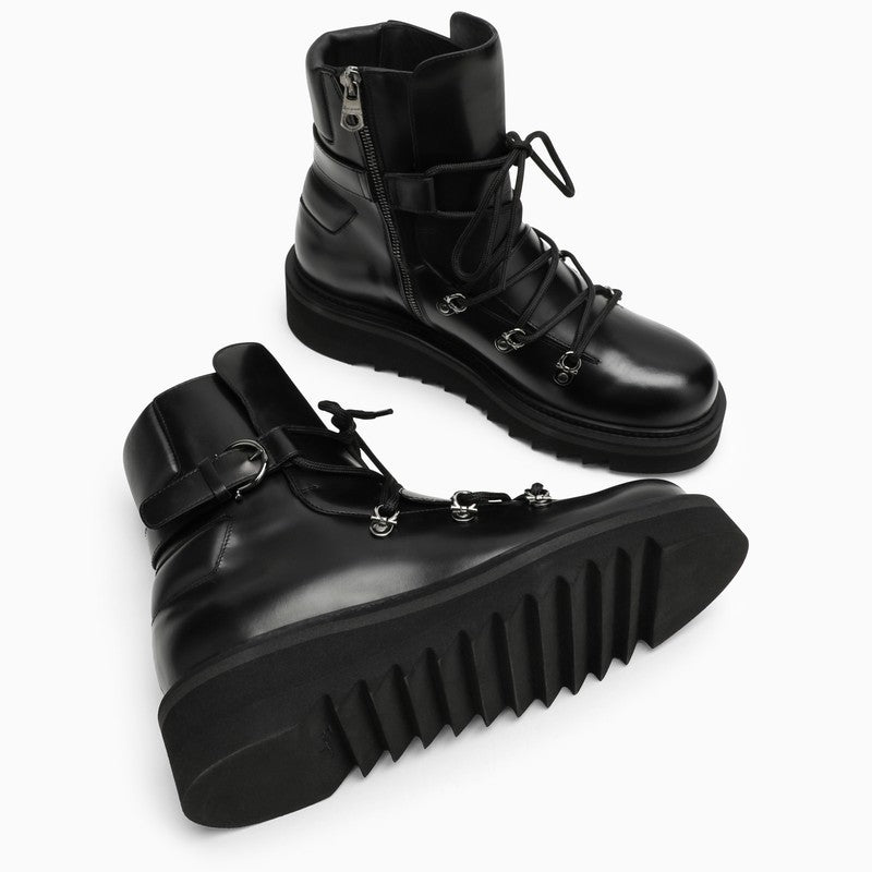 Ferragamo Elegant Leather Lace-Up Ankle Boot for Women