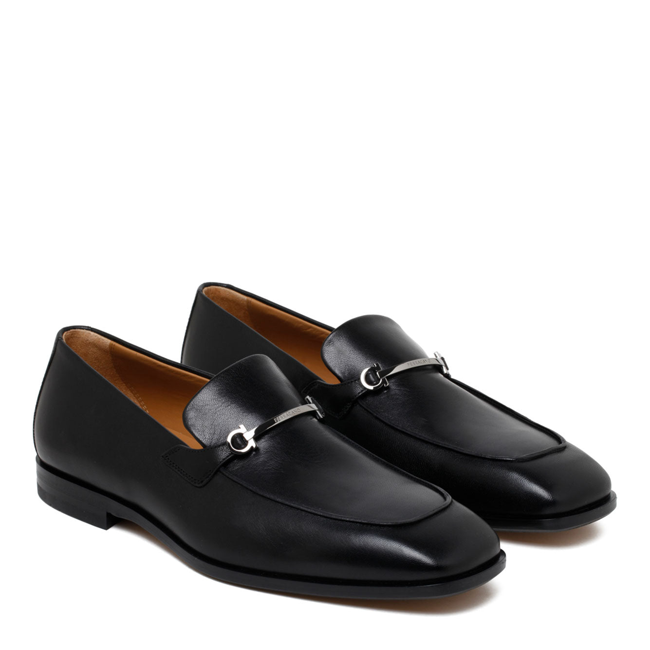 Ferragamo Elegant Leather Flat Shoes for Men