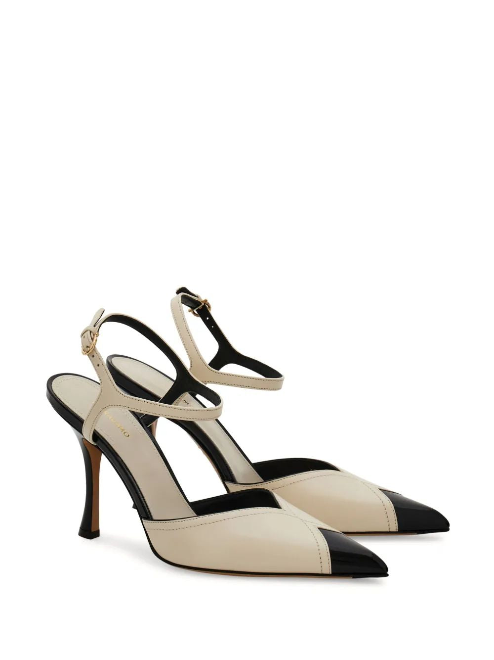 Ferragamo Elegant Pumps 95MM