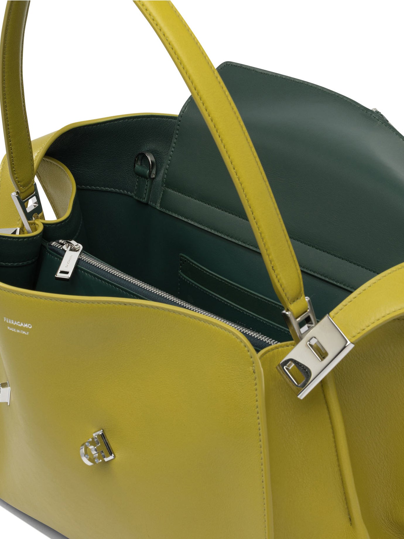 Ferragamo Mini Crossbody Handbag 32X23X18 CM