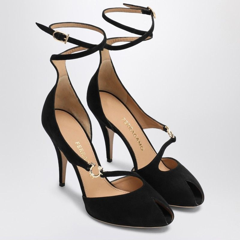 Ferragamo Elegant High Heel Pumps with Gancini Hook Detail