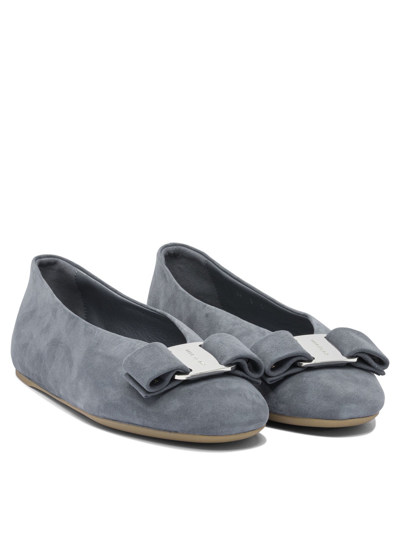 Ferragamo Leather Ballerina Flats for Women - Size 01K577
