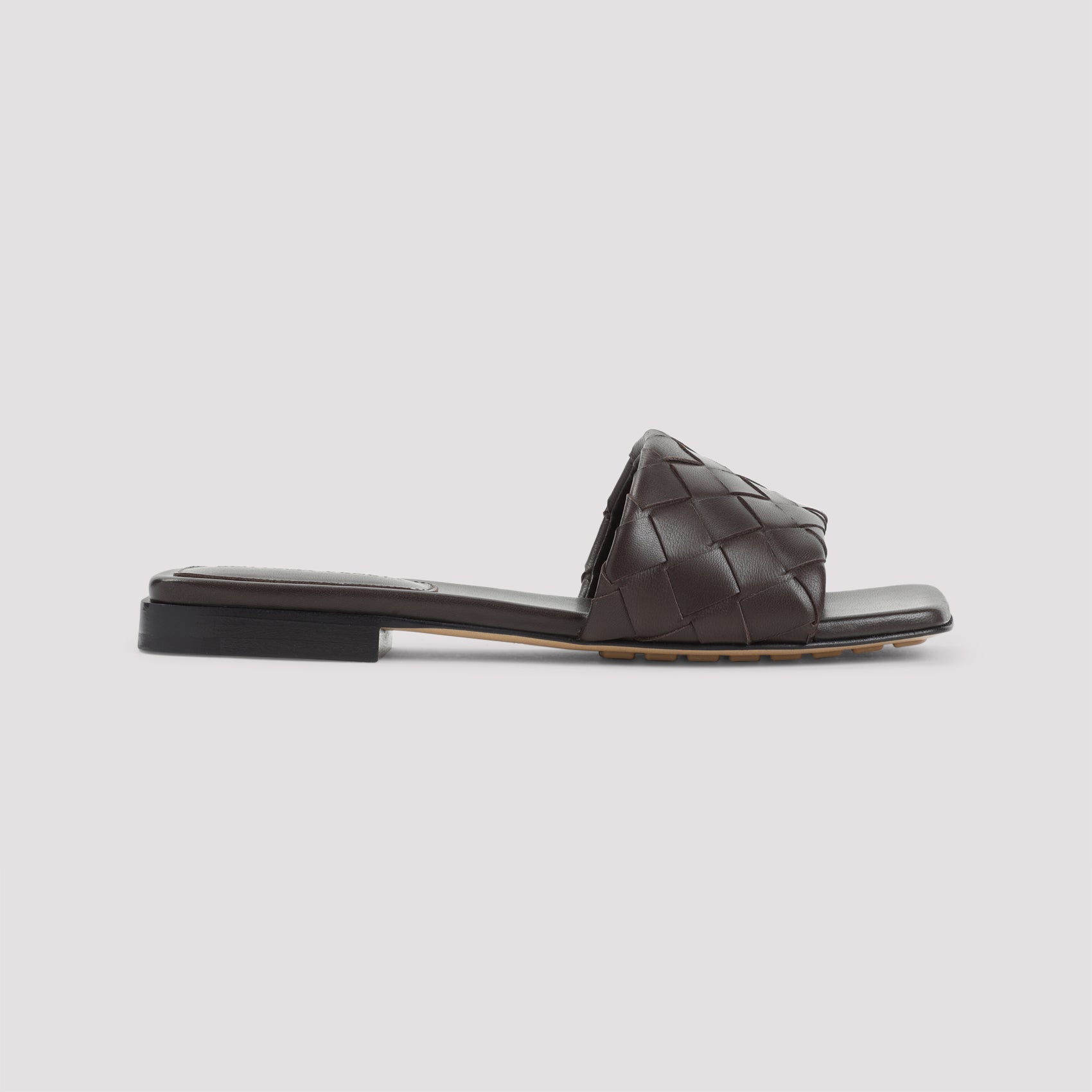 BOTTEGA VENETA Flat Sandals for Modern Men
