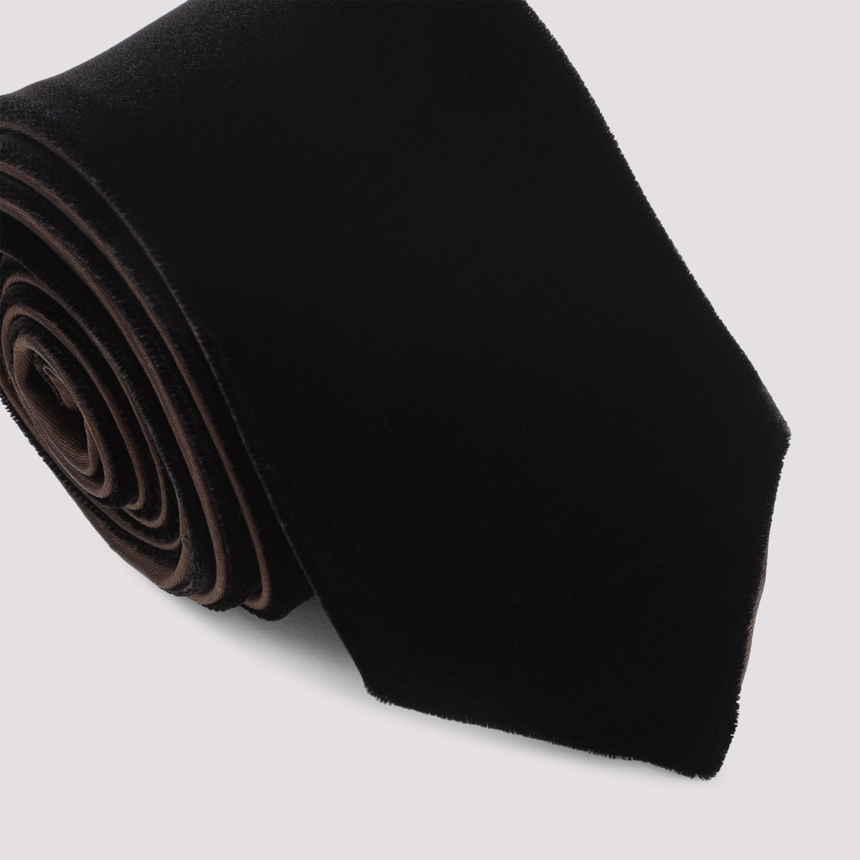 GIORGIO ARMANI Luxury Silk Tie for Men - FW25 Collection
