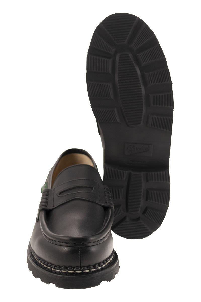 PARABOOT Classic Leather Loafer