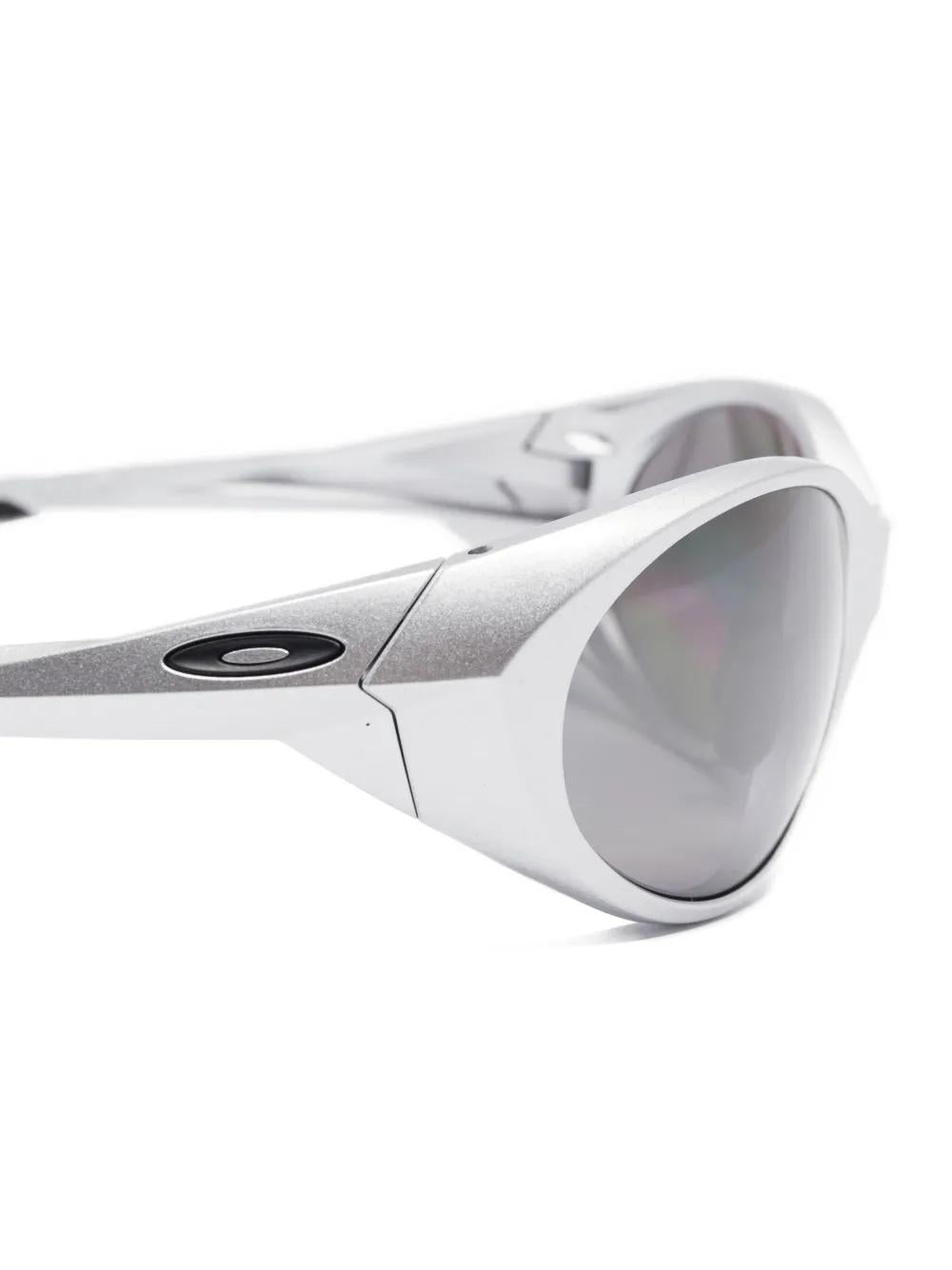 OAKLEY Oval-Frame Sunglasses with Mirrored Lenses