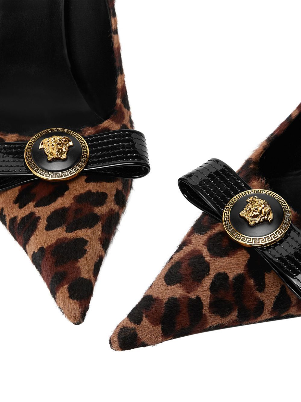 VERSACE Chic Leather Pumps for Women - Style T.110