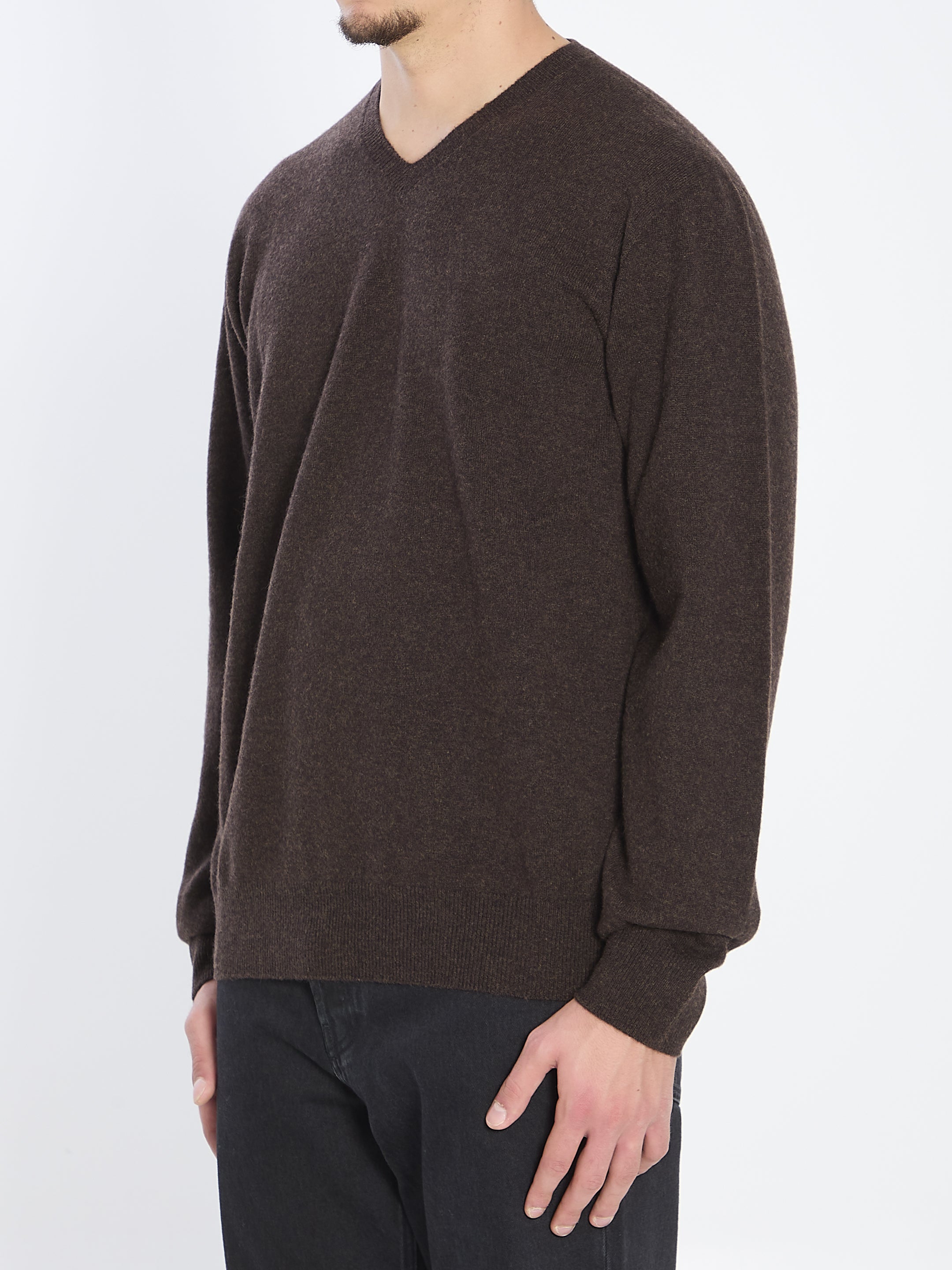 THE ROW Men's Cashmere V-Neck Regular Fit Sweater