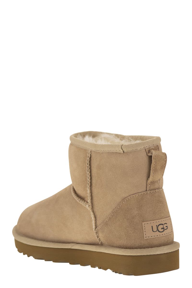 UGG Classic Mini Boot for Men