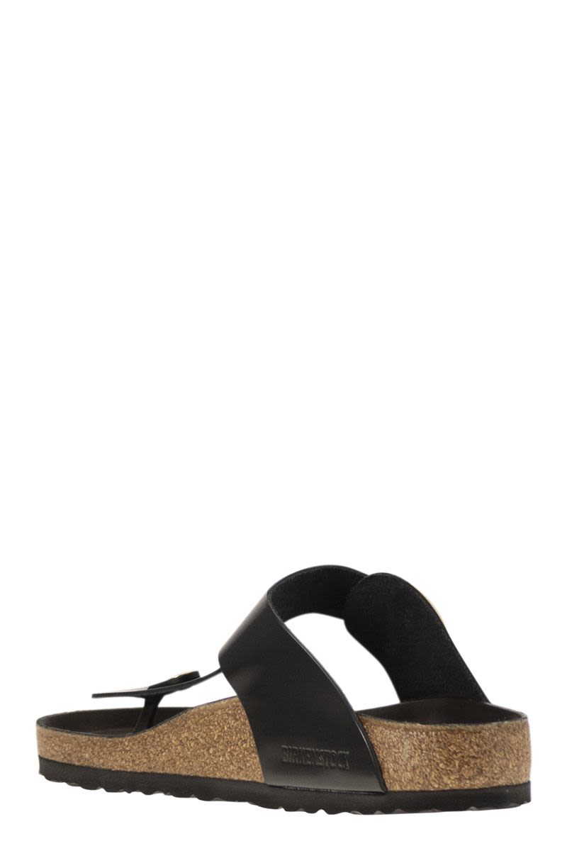 BIRKENSTOCK Gizeh Big Buckle Flip-Flops - Women's SS25