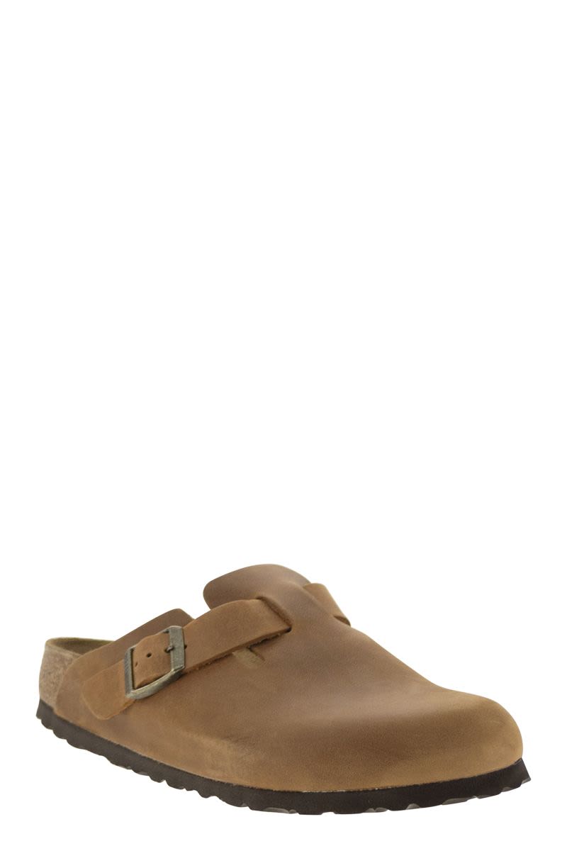 BIRKENSTOCK Classic Oiled Leather Sabot