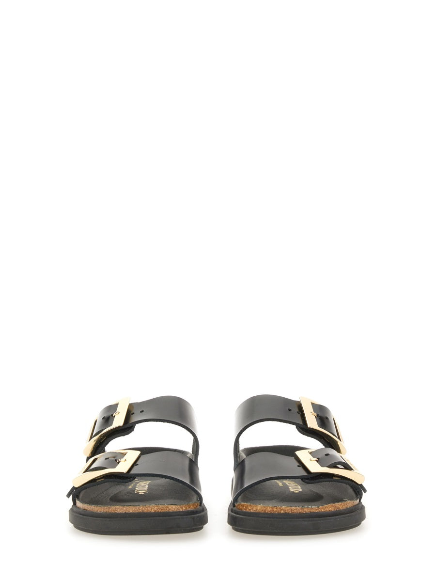 BIRKENSTOCK Shiny Leather Buckle Sandals