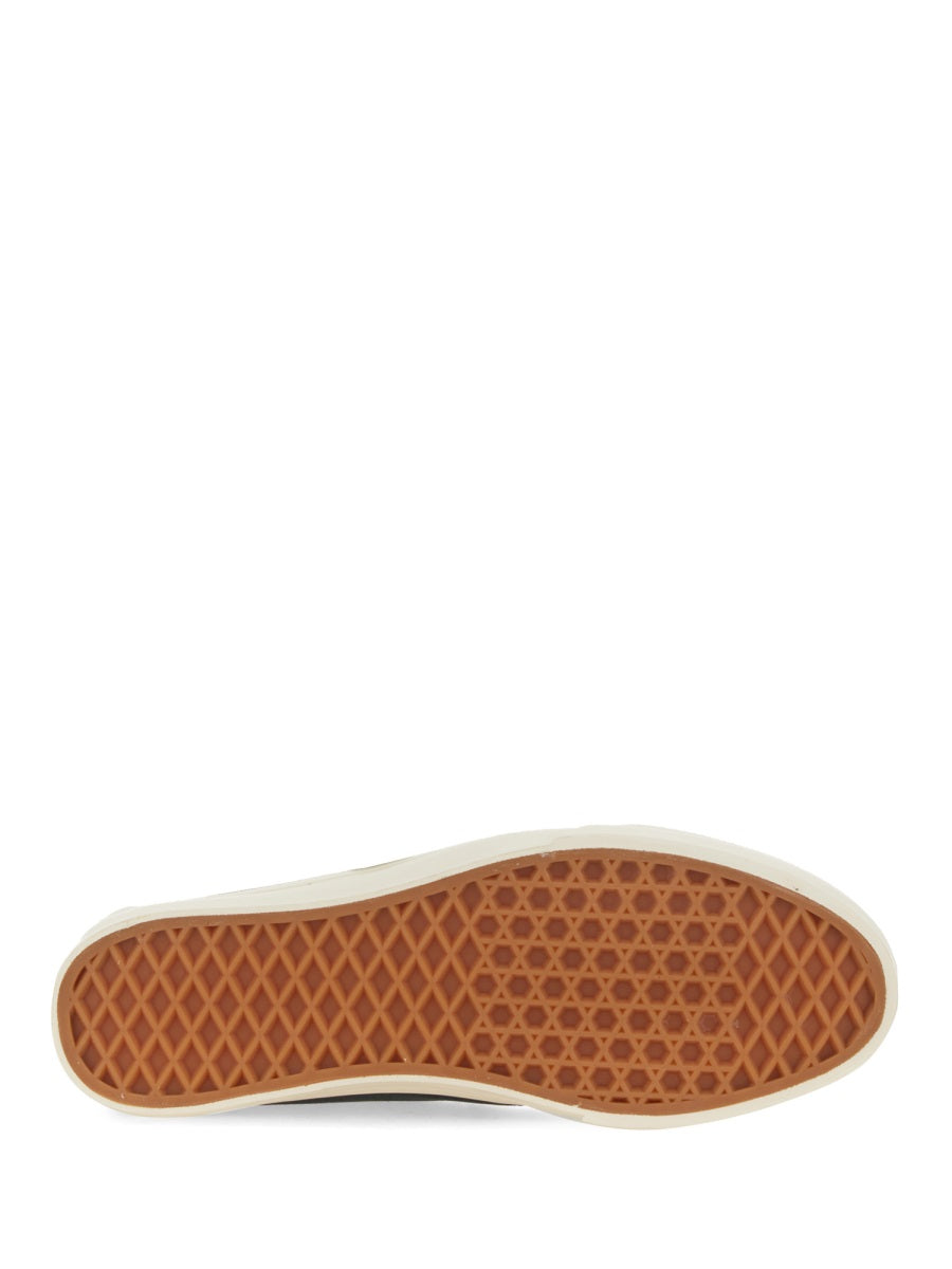 VANS Women’s Low Profile Leather Sneaker