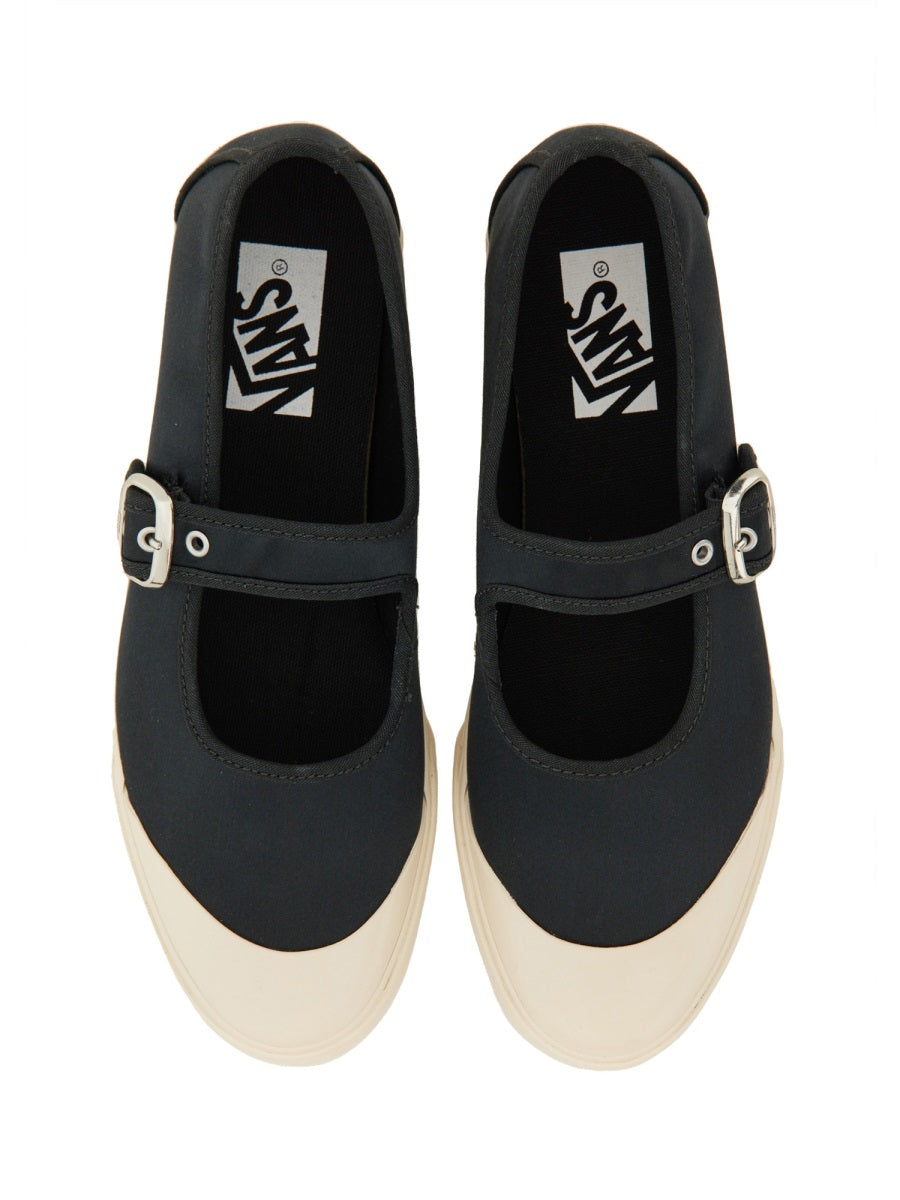 VANS Women’s Low Profile Leather Sneaker