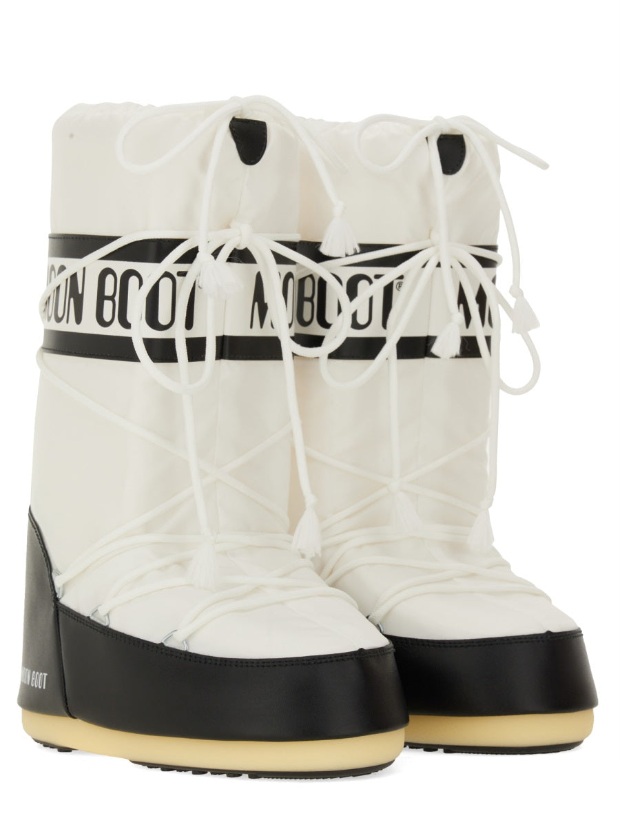 Iconic Unisex Moon Boot - FW25
