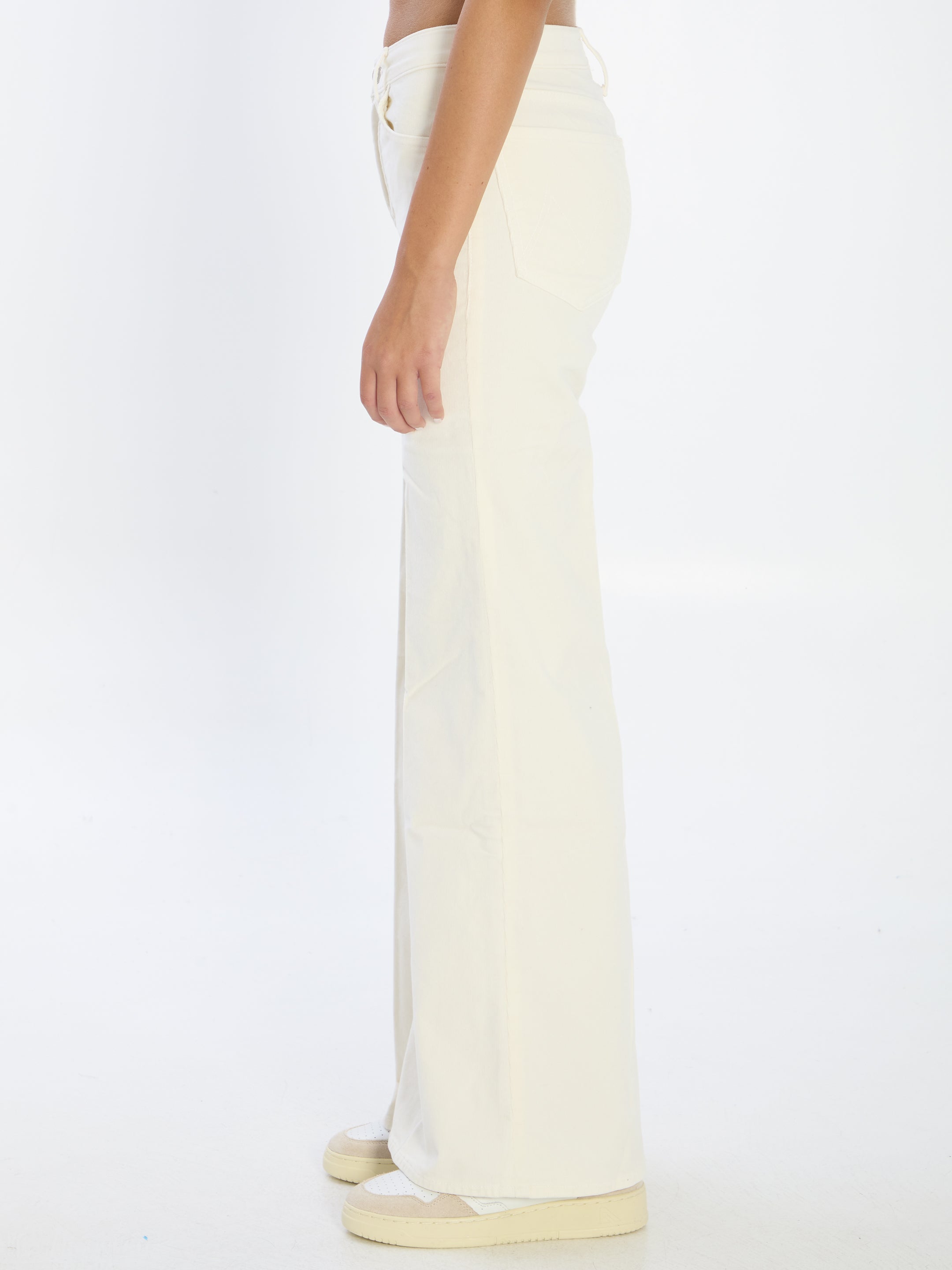 MOTHER The Twister Sneak Denim Jeans