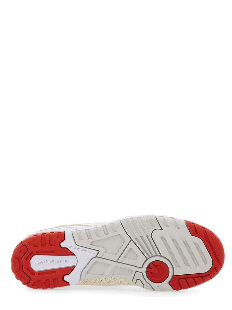 NEW BALANCE Sneaker 550 - Classic Style