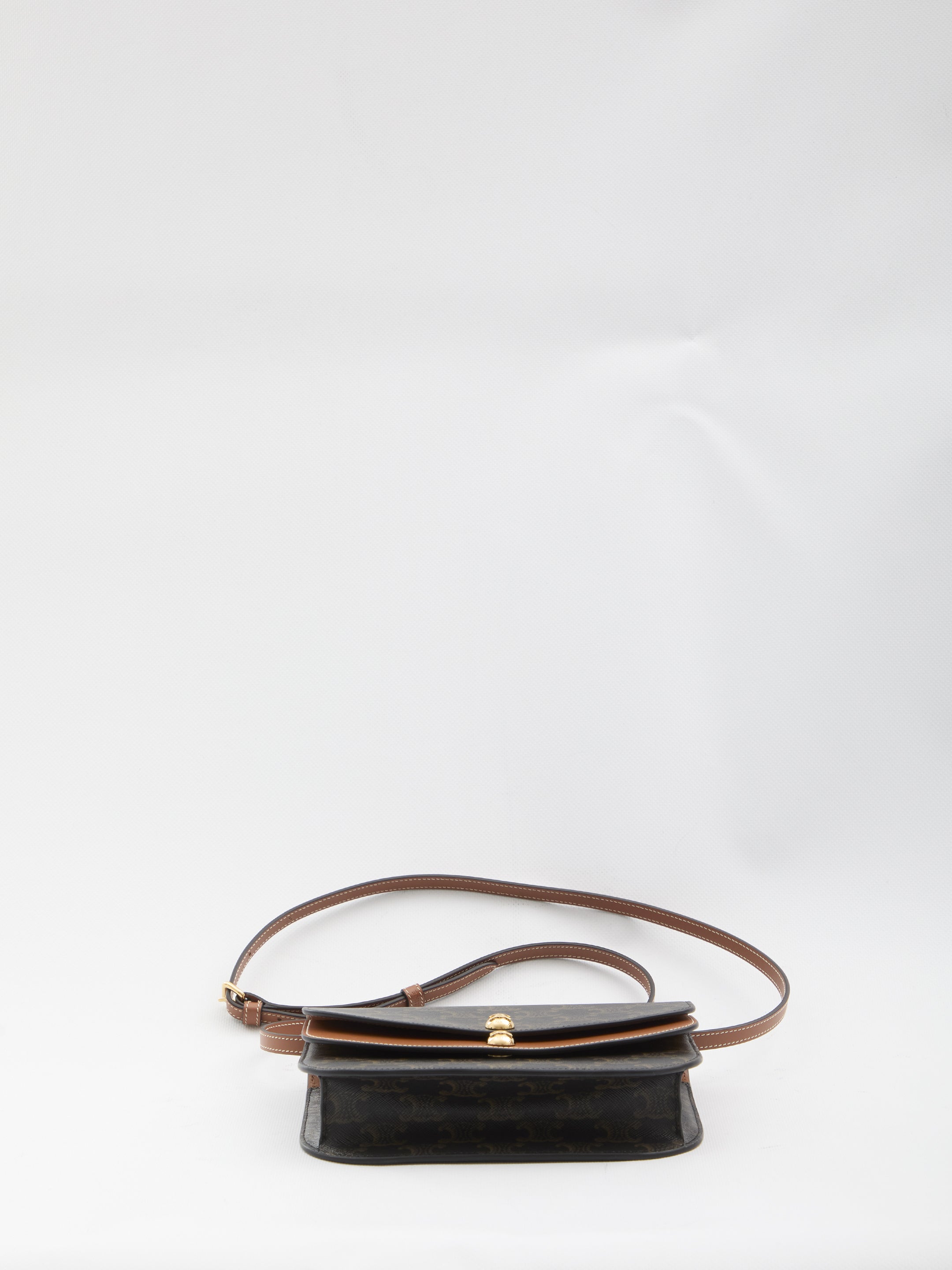 CELINE Wallet on Chain Crossbody Handbag - 20 x 14 x 5 cm