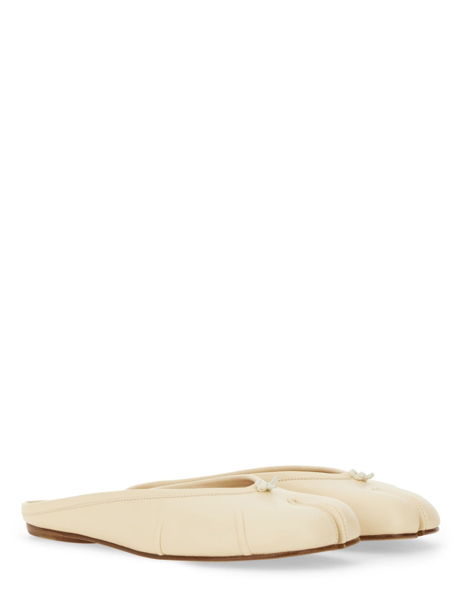 MAISON MARGIELA Ovine Leather Tabi Dancer Flats