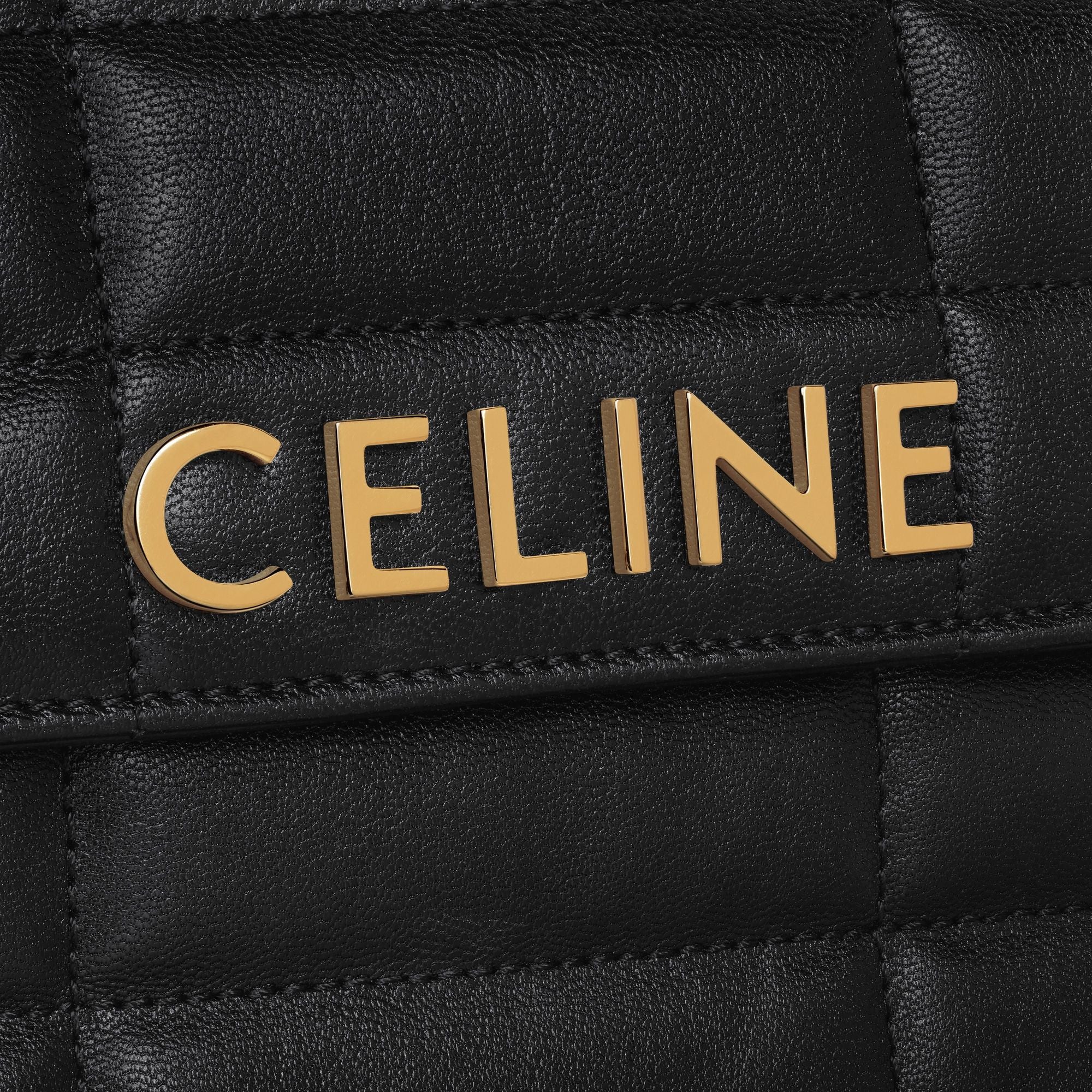 CELINE Elegant Shoulder Handbag