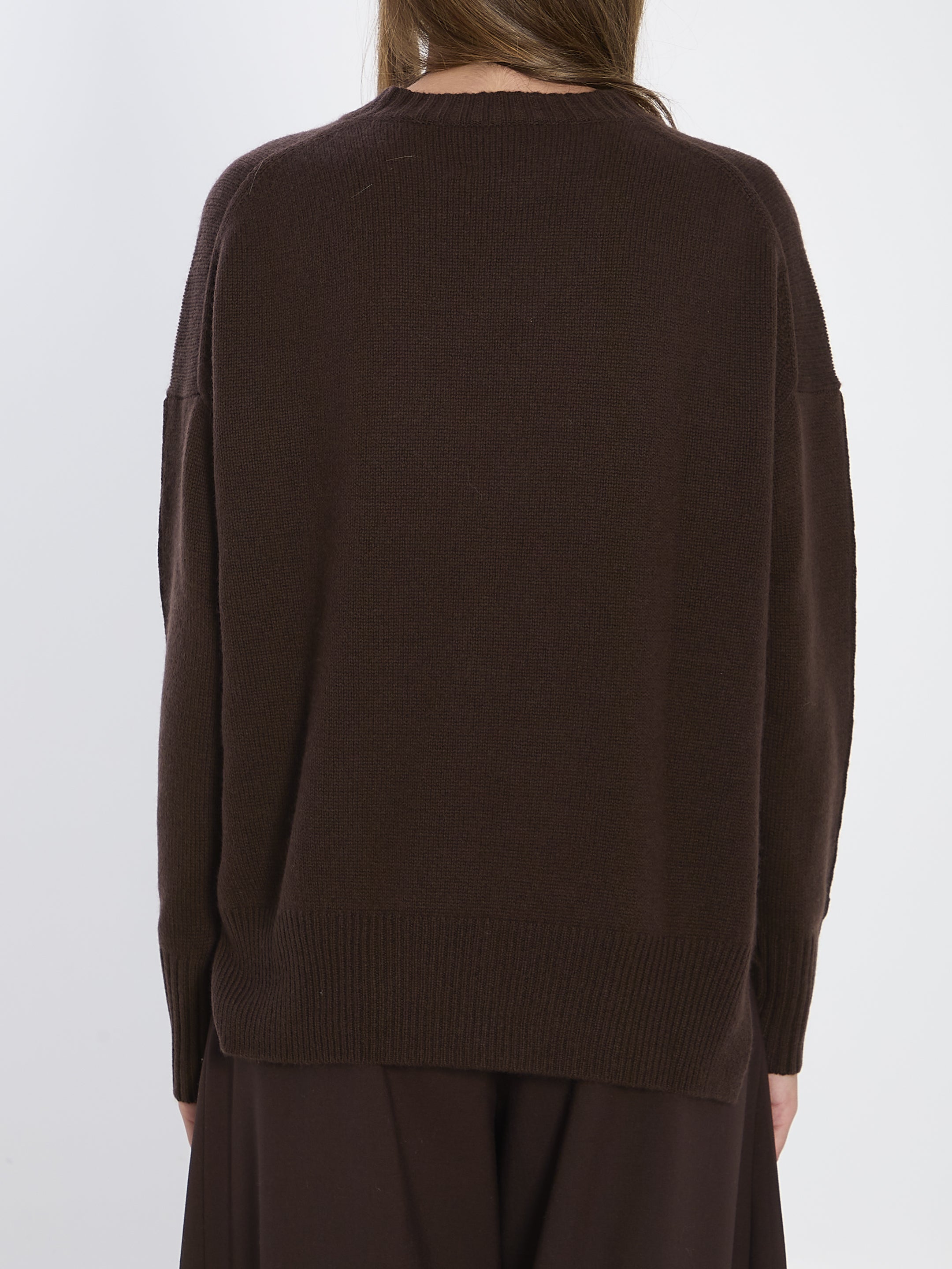 ALLUDE Relaxed Fit Cashmere Sweater with Ribbed Details - Size S