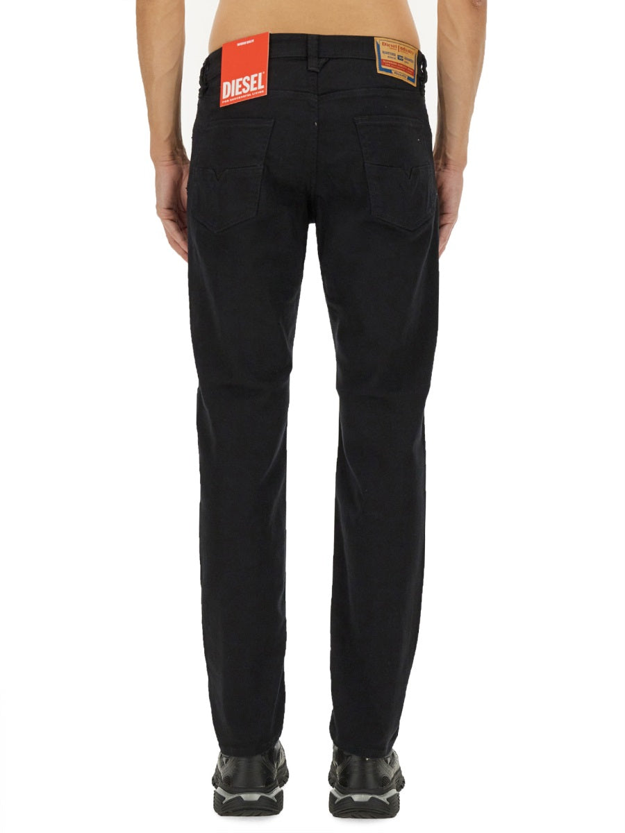 DIESEL Vintage-Inspired High-Rise Jeans - Size 32