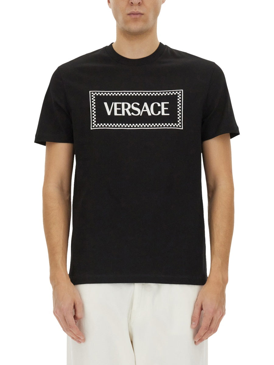 VERSACE 90s Vintage Embroidered Logo T-Shirt - Size L