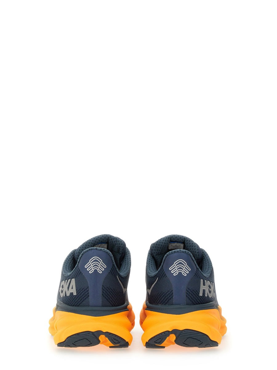 HOKA ONE ONE Clifton 9 GTX Sneaker - Unisex