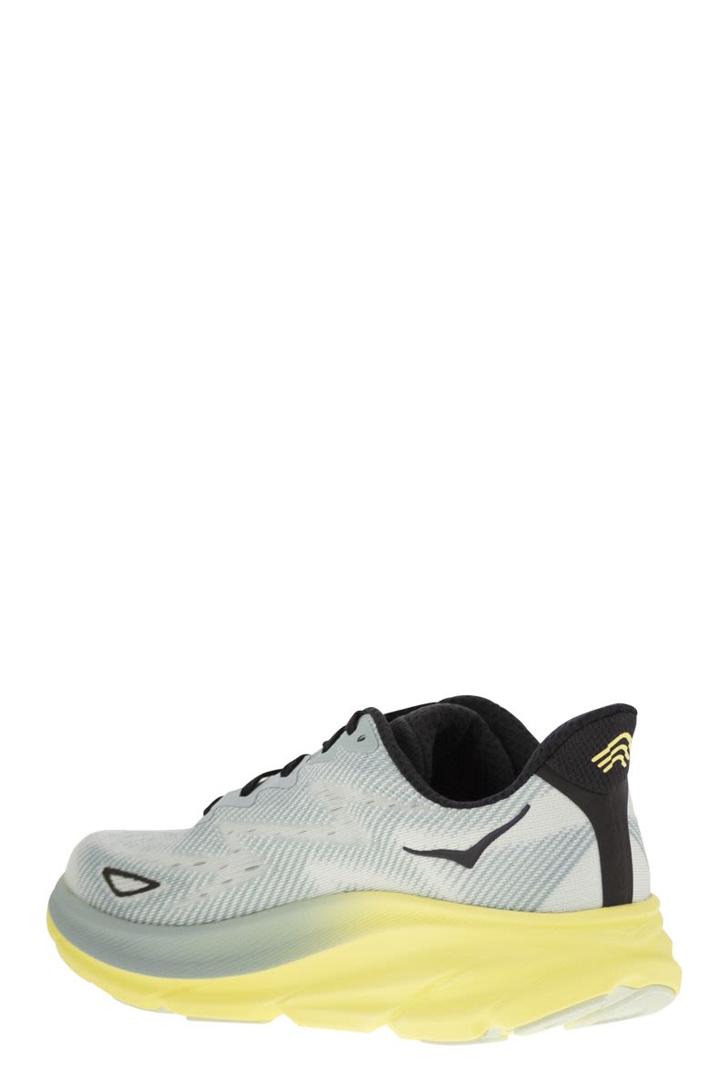 HOKA ONE ONE Clifton 9 Breathable Sports Shoe