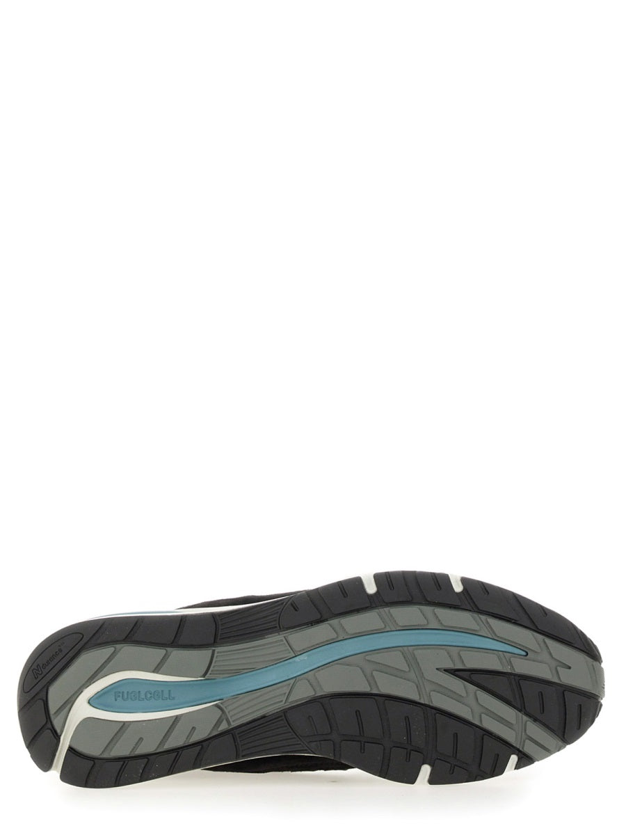 NEW BALANCE Classic Unisex 991V2 Sneakers - Fall 2025 Edition