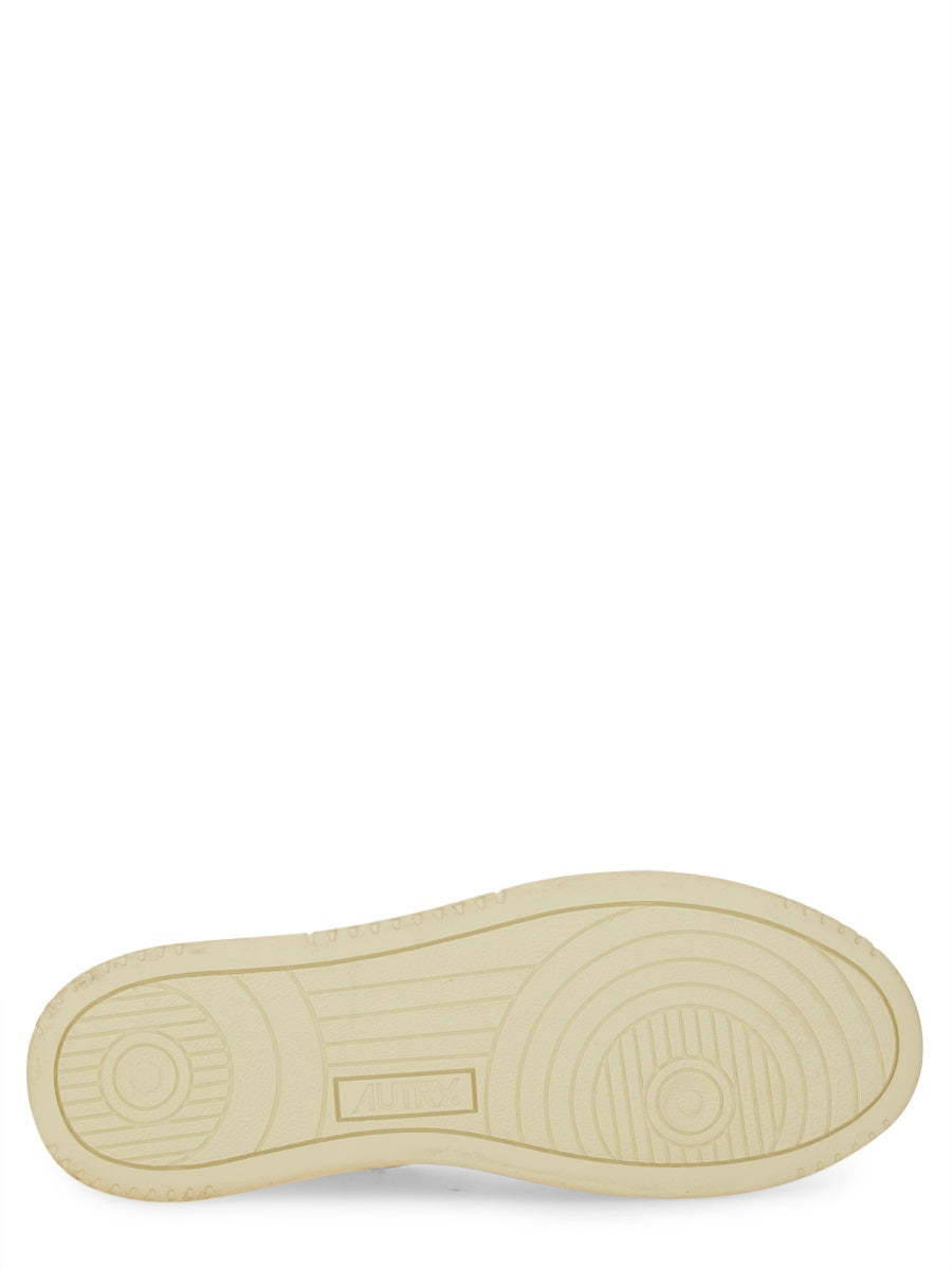 AUTRY Low Super Vintage Sneakers