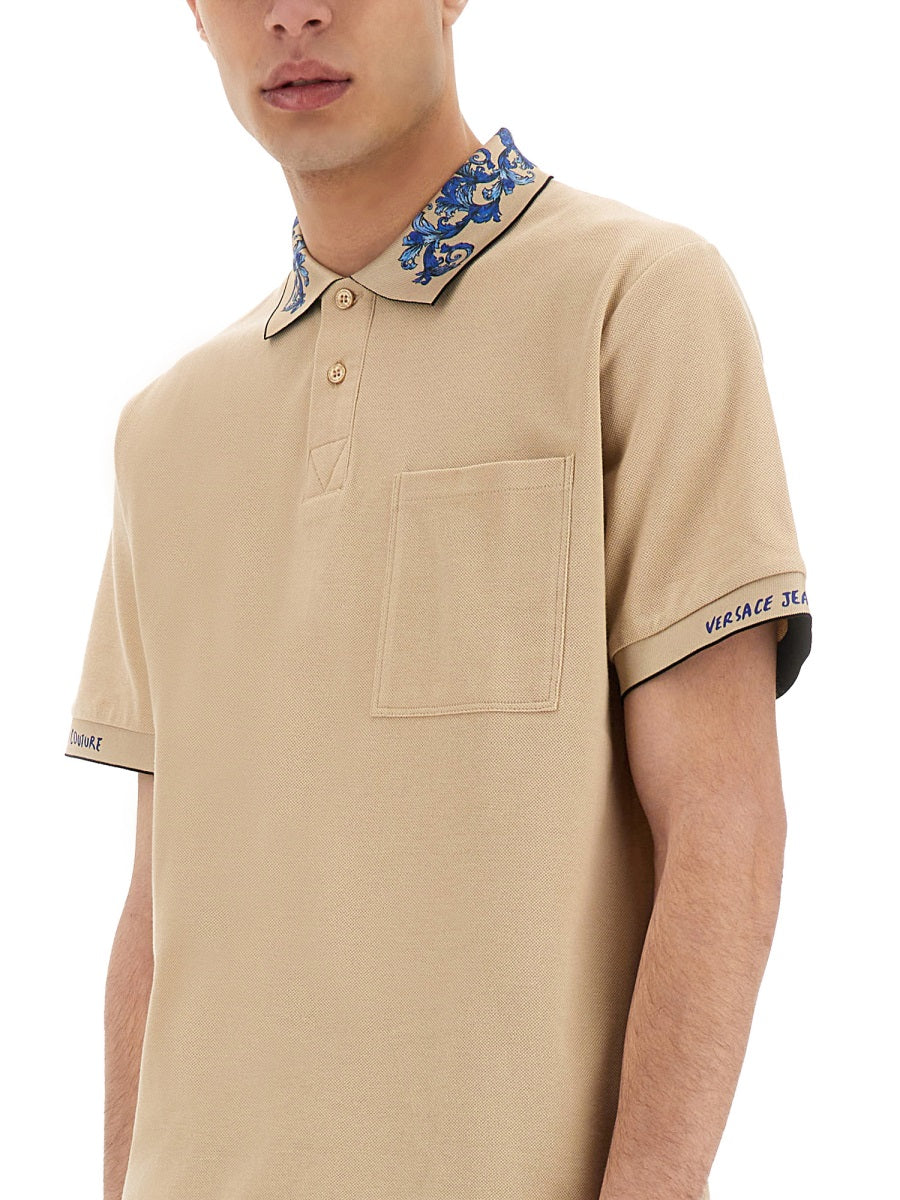VERSACE JEANS COUTURE Baroque Outline Collar Polo Shirt (Size L)