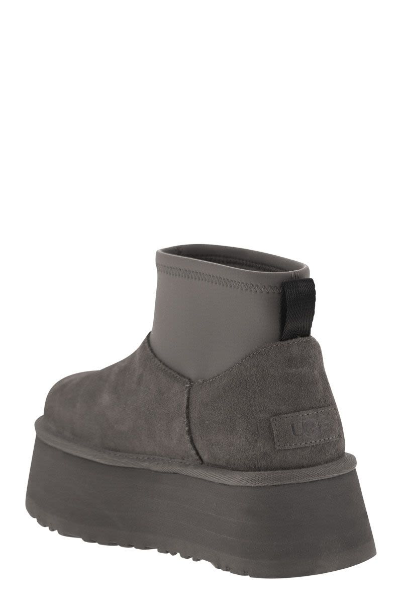 UGG Mini Dipper Comfort Boots