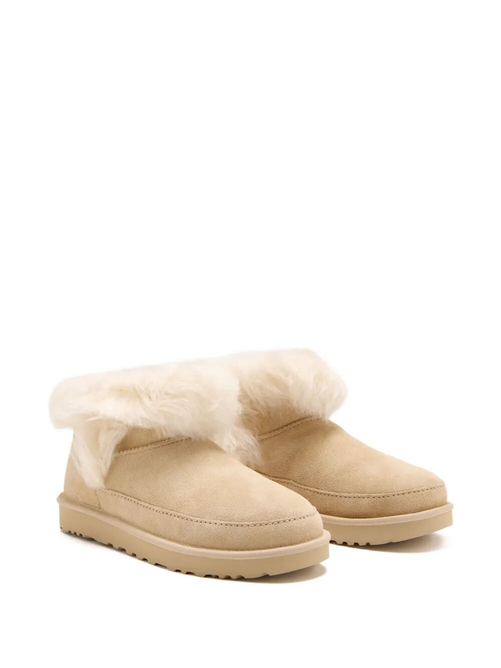 UGG Unisex Classic Ultra Mini Chalet Boots