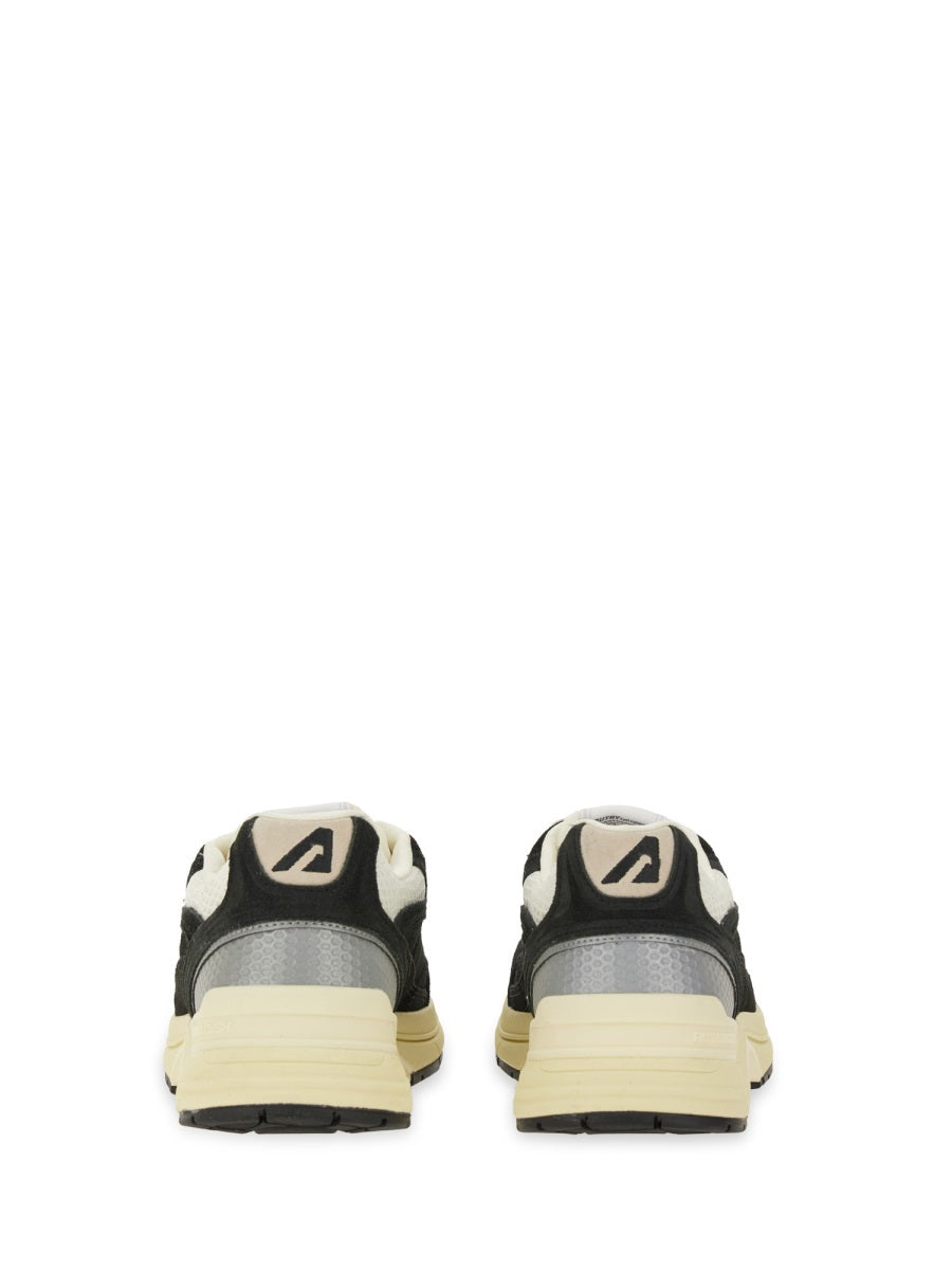 AUTRY Men's Hyperway Sneaker