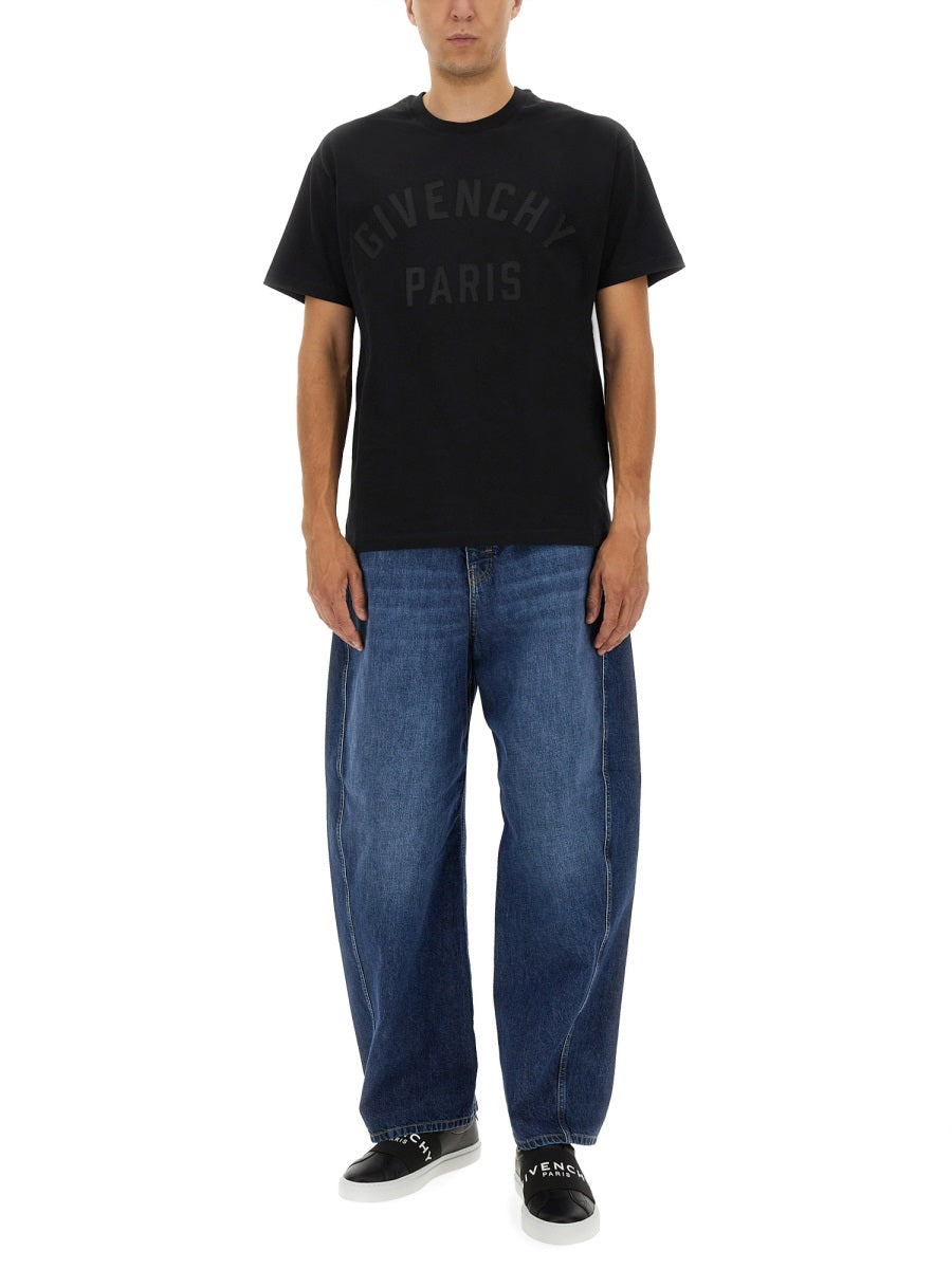 GIVENCHY Relaxed Fit Denim Jeans - Size 31