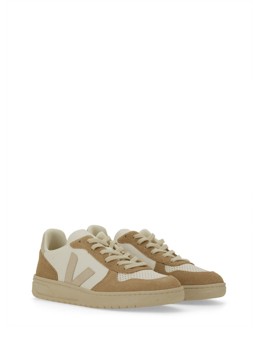 VEJA Unisex Sneakers V-10 - Spring/Summer 2024