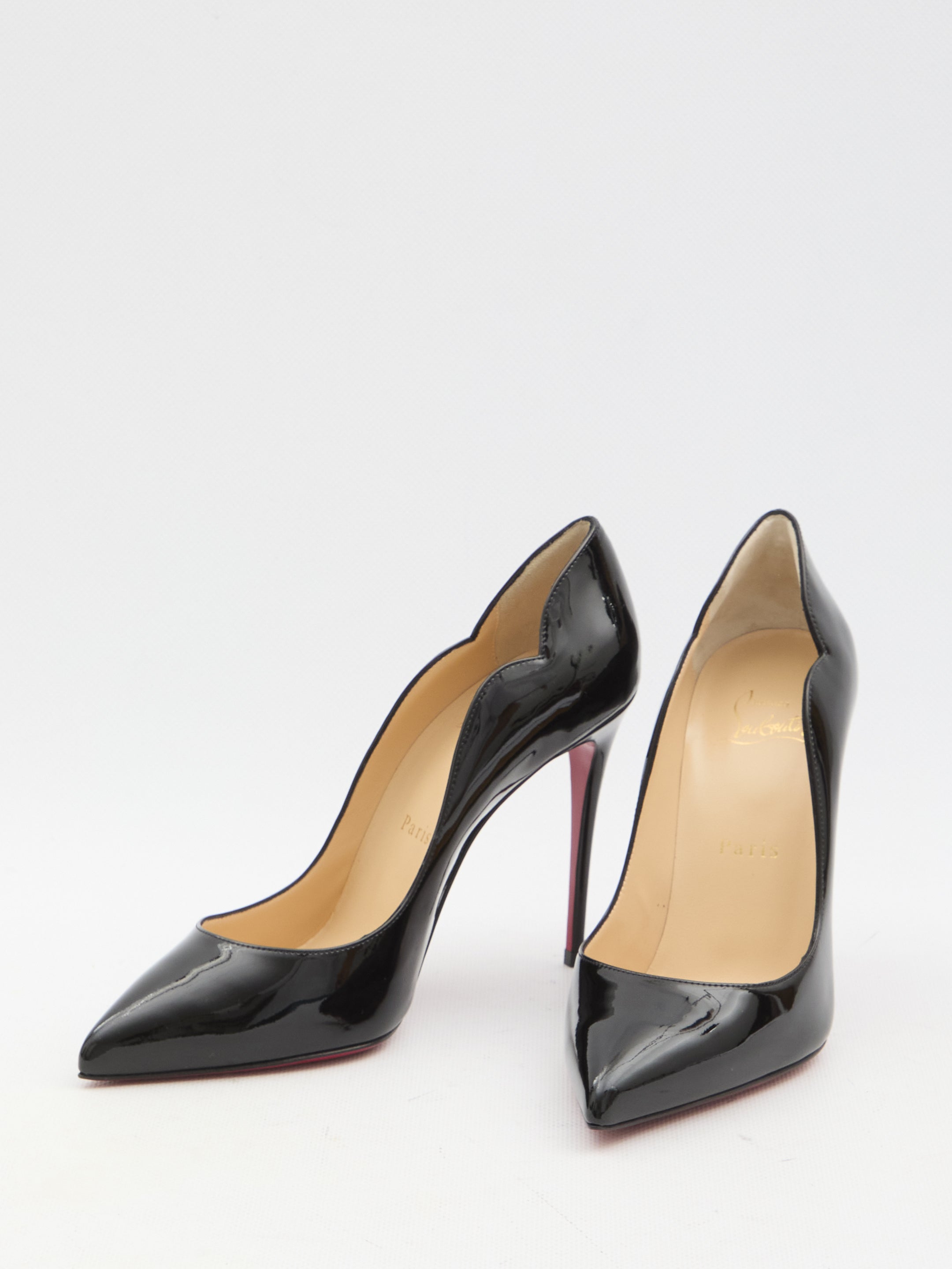 CHRISTIAN LOUBOUTIN Hot Chick 100 Pumps - Elevate Your Style