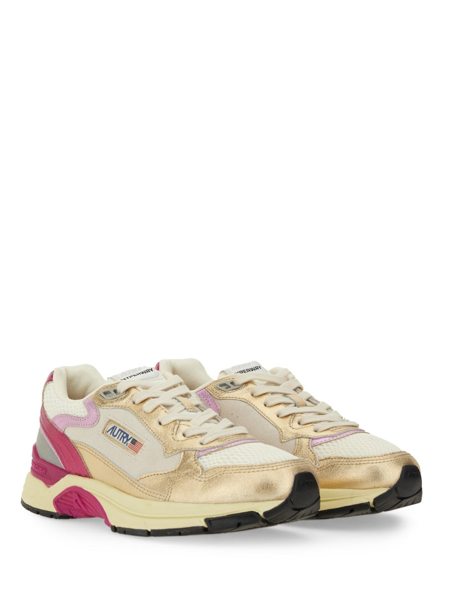 AUTRY HYPERWAY WOMEN'S SNEAKER