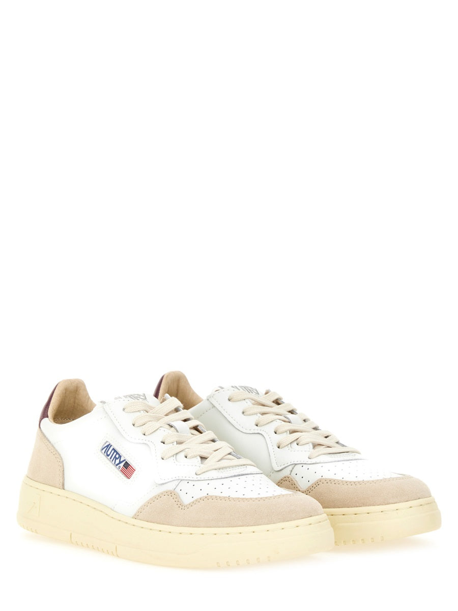AUTRY Medalist Low Sneakers for Men