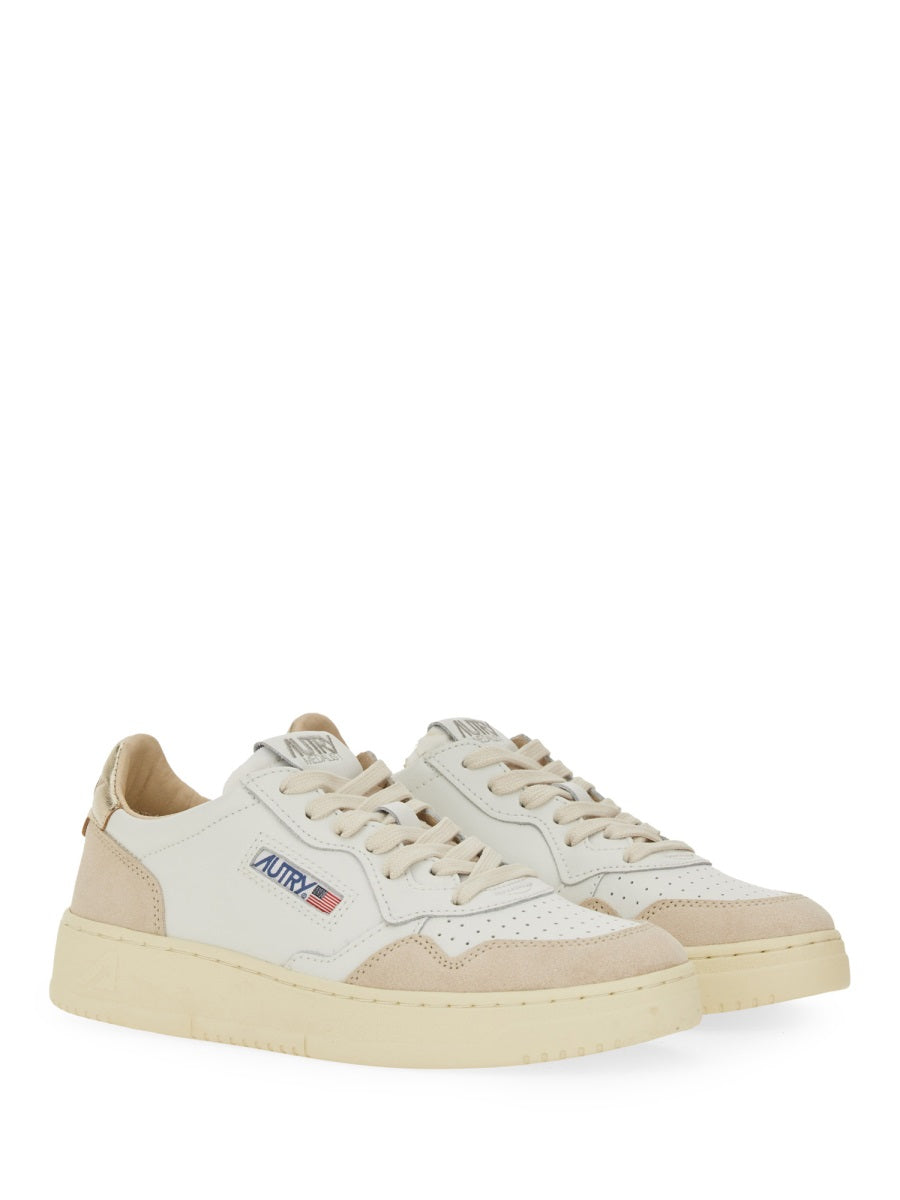 AUTRY Classic Low Top Sneakers for Women