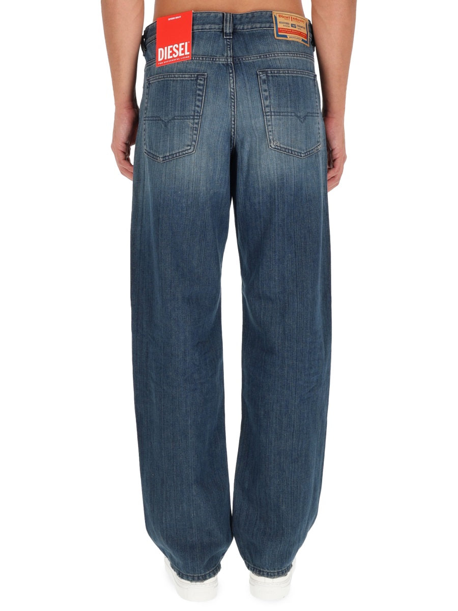 DIESEL Men's Classic Denim Jeans