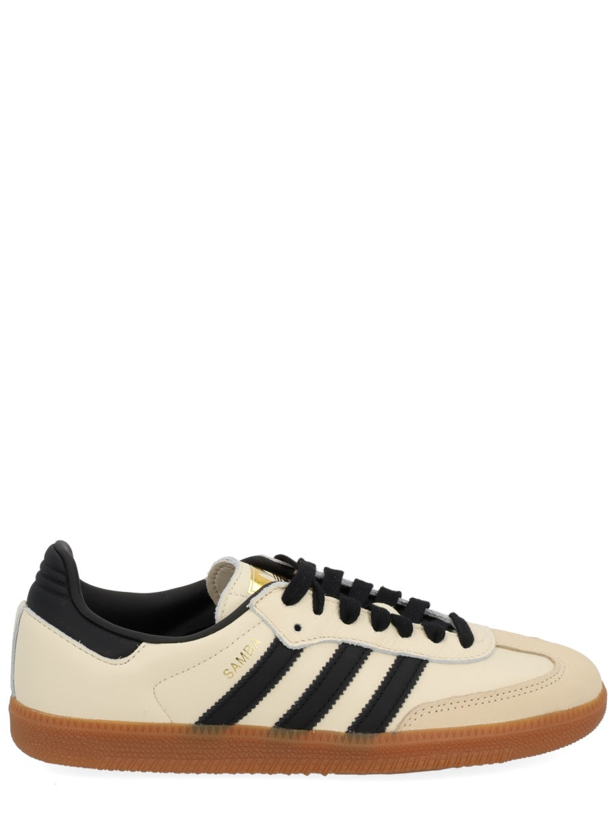 ADIDAS ORIGINALS Essentials Unisex Sneakers