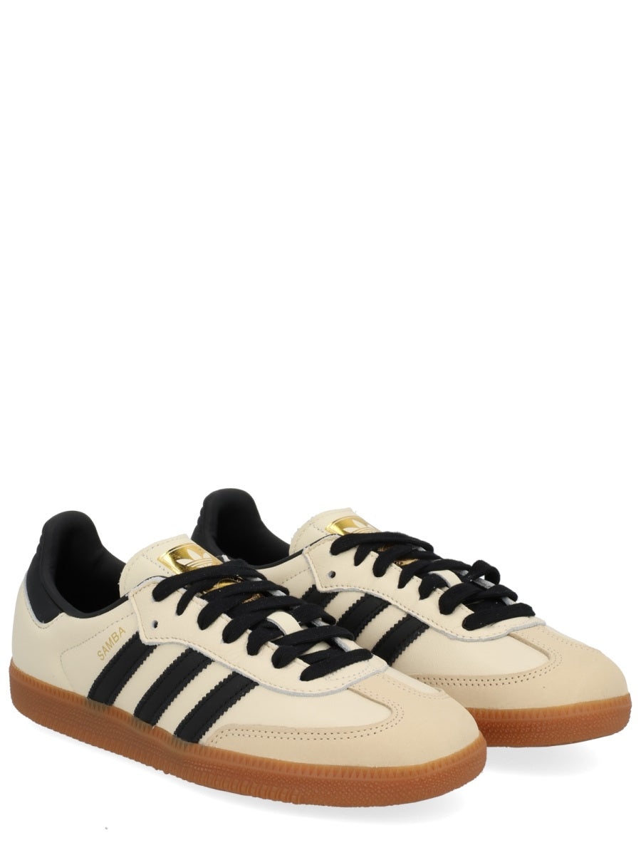ADIDAS ORIGINALS Essentials Unisex Sneakers
