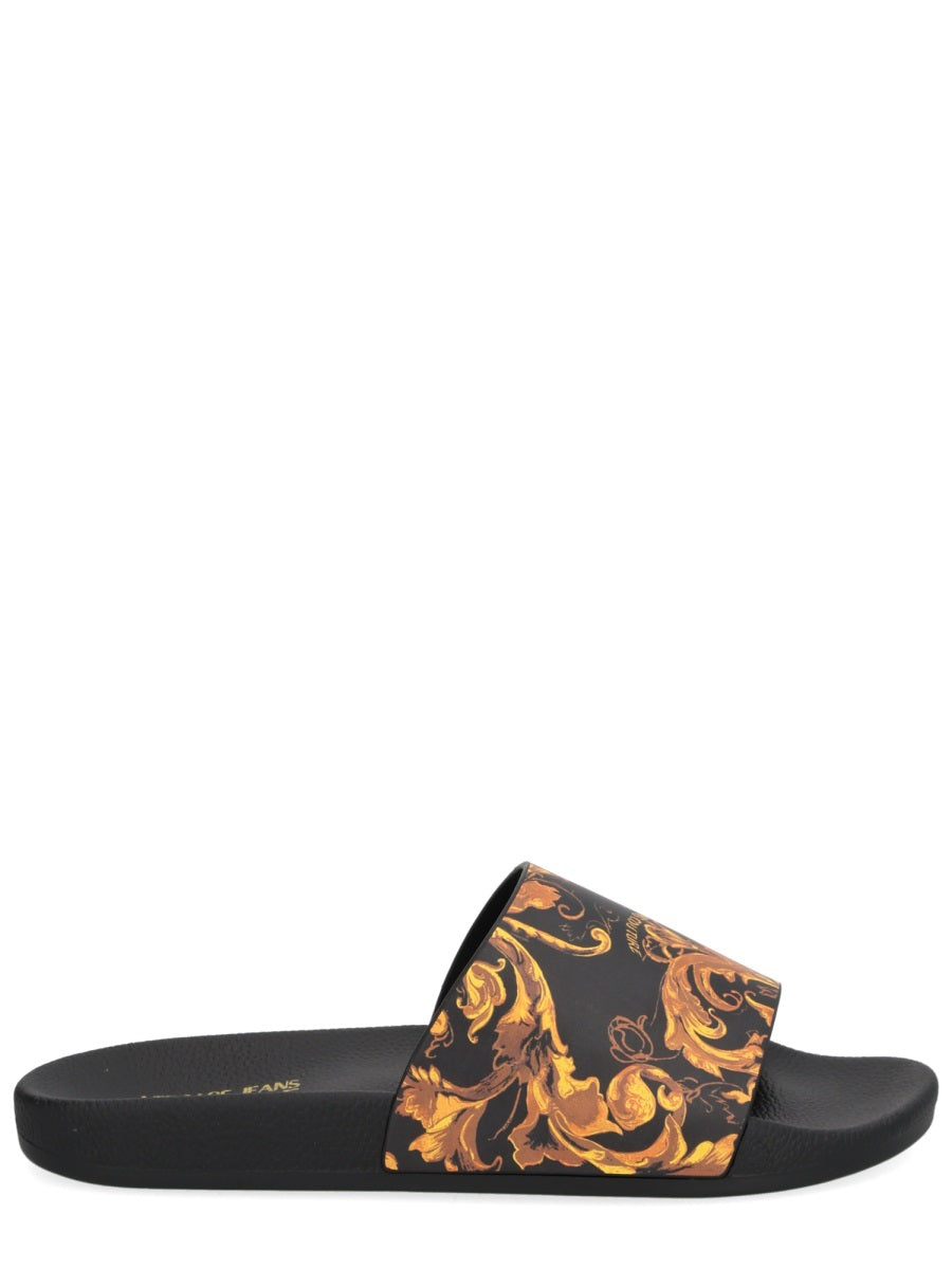 VERSACE JEANS COUTURE Elegant Couture Socks for Men