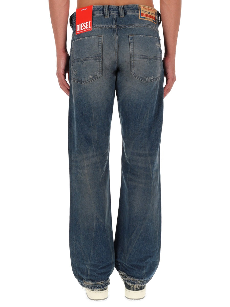 DIESEL Premium Denim Jeans for Men - FW25 Collection